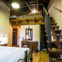 Classic Quadruple Room