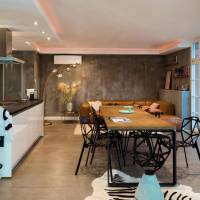 Grand Superior Loft with Living/ Dining Area and Kitchen Island