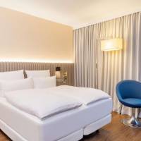 Suite with extra bed (2 adults + 1 child)
