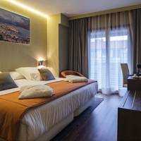 Junior Suite (2 Adults + 1 Child)
