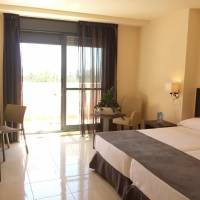 Double or Twin Room with Sea View