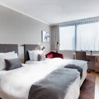 Premium Twin Room with Balcony 