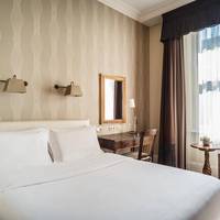 Queen Room Chic Palais