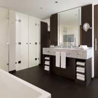 Skyline Suite