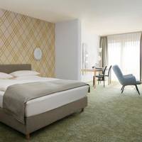 Queen Suite