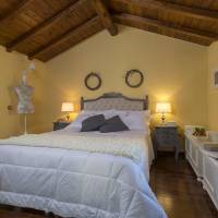 Deluxe Queen Suite