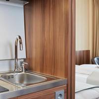 Business Plus Double/Twin Apartment - Long Stay