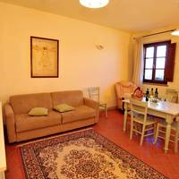 Two-Bedroom Apartment (6 Adults)