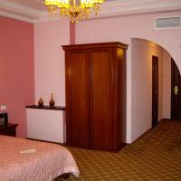 Suite with Two Rooms and Balcony