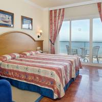Double or Twin Room with Sea View