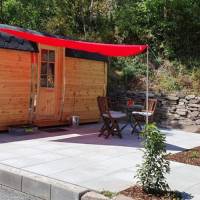Shepherd Hut with Shared Bathroom