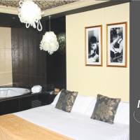 Deluxe Room with Spa Bath