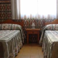 Two-Bedroom Apartment with Pedestrian Street View 