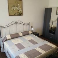 Triple Room with Shared Bathroom