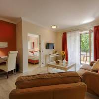 Junior Suite with Garden View