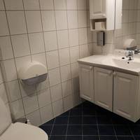Large 1 Bedroom Apartment with Front Side View