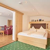 Deluxe Two-Bedroom Apartment