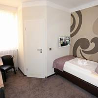 Small Single Room