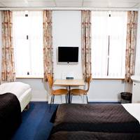 Triple Room with Shared Bathroom