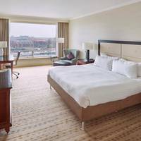 Deluxe Guest room, 1 King, Water View
