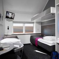 Standard Room with twin beds