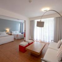 Amnesia Suite – 2 Queen Beds