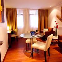 Deluxe Twin Suite
