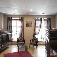 Family Room (6 Adults)
