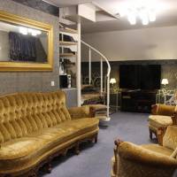 Penthouse Suite