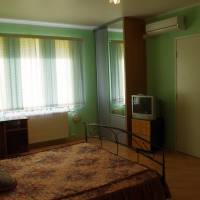 Studio (2 Adults)