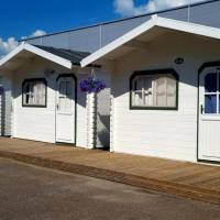 Cottage (4 Adults)