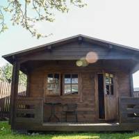 Bungalow (4 Adults)