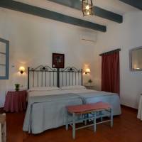 Bungalow (2 Adults)