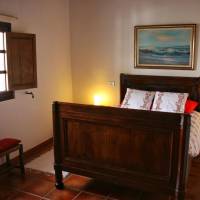 One-Bedroom Apartment (2 Adults)