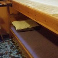 Кровать в общем номере