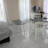 Two-Bedroom Apartment (4 Adults)