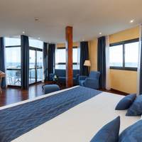 Luxury Suite