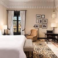 Grand Deluxe Twin Room
