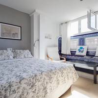 Studio (2 Adults) - Calle Adolfo Rodriguez Jurado 8