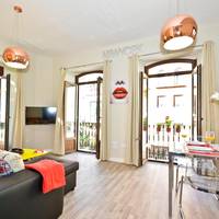 Superior Two-Bedroom Apartment - TR1 Rodrigo de Triana 1