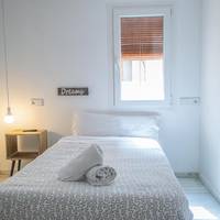 Single Room with Private Bathroom