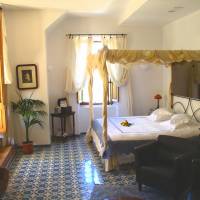 Deluxe Double Room with Terrace