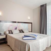 Double or Twin Room with Mountain View (2 adults)