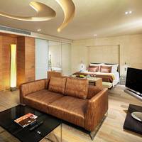 Cloud 9 Suite