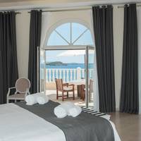 Deluxe Double Room with Balcony and Sea View