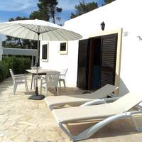 Bungalow (2 Adults)