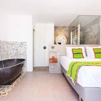 Family Suite with Garden View
