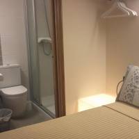 Single Room with Private Bathroom