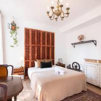Triple Room with City View