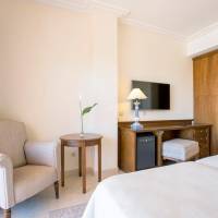 Double or Twin Room (2 Adults)